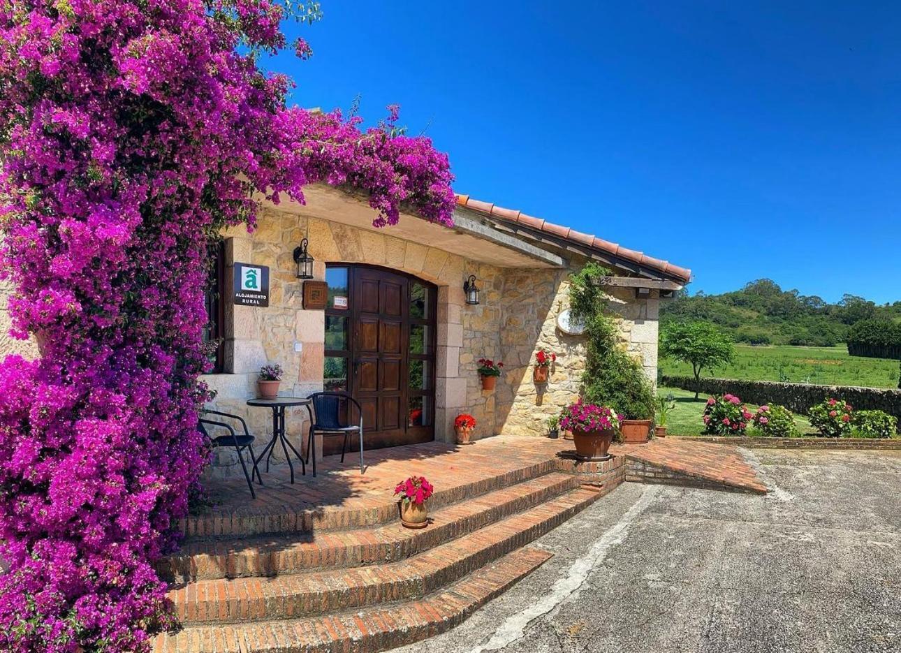 Penzion Posada La Roblera Orena Exteriér fotografie