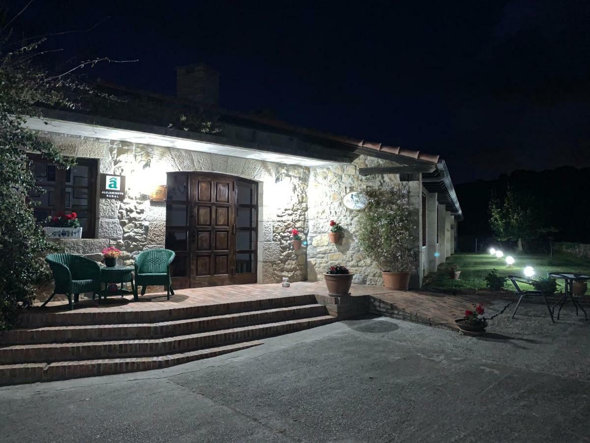 Penzion Posada La Roblera Orena Exteriér fotografie